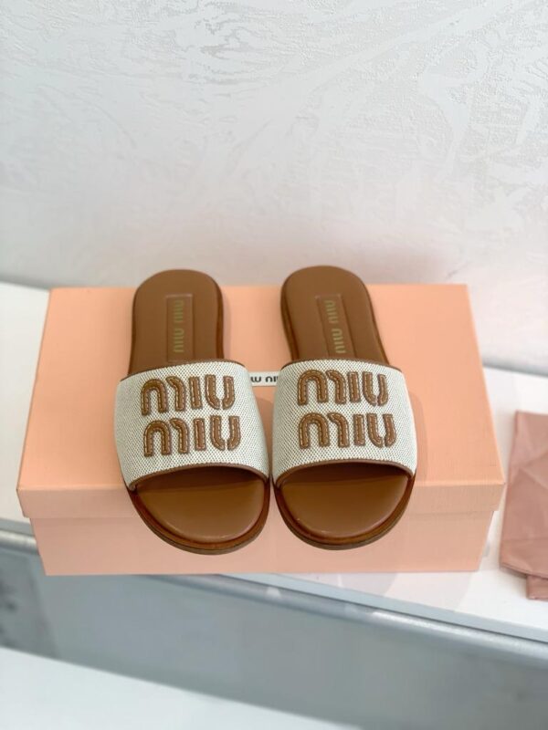 Miu Miu slipper